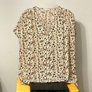 Maurices beige with sparkle short sleeve button down top Large